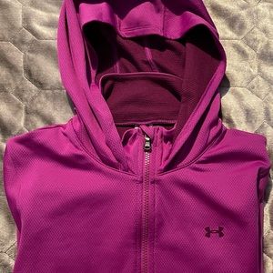 Womens under Armour hooded warm up full zip